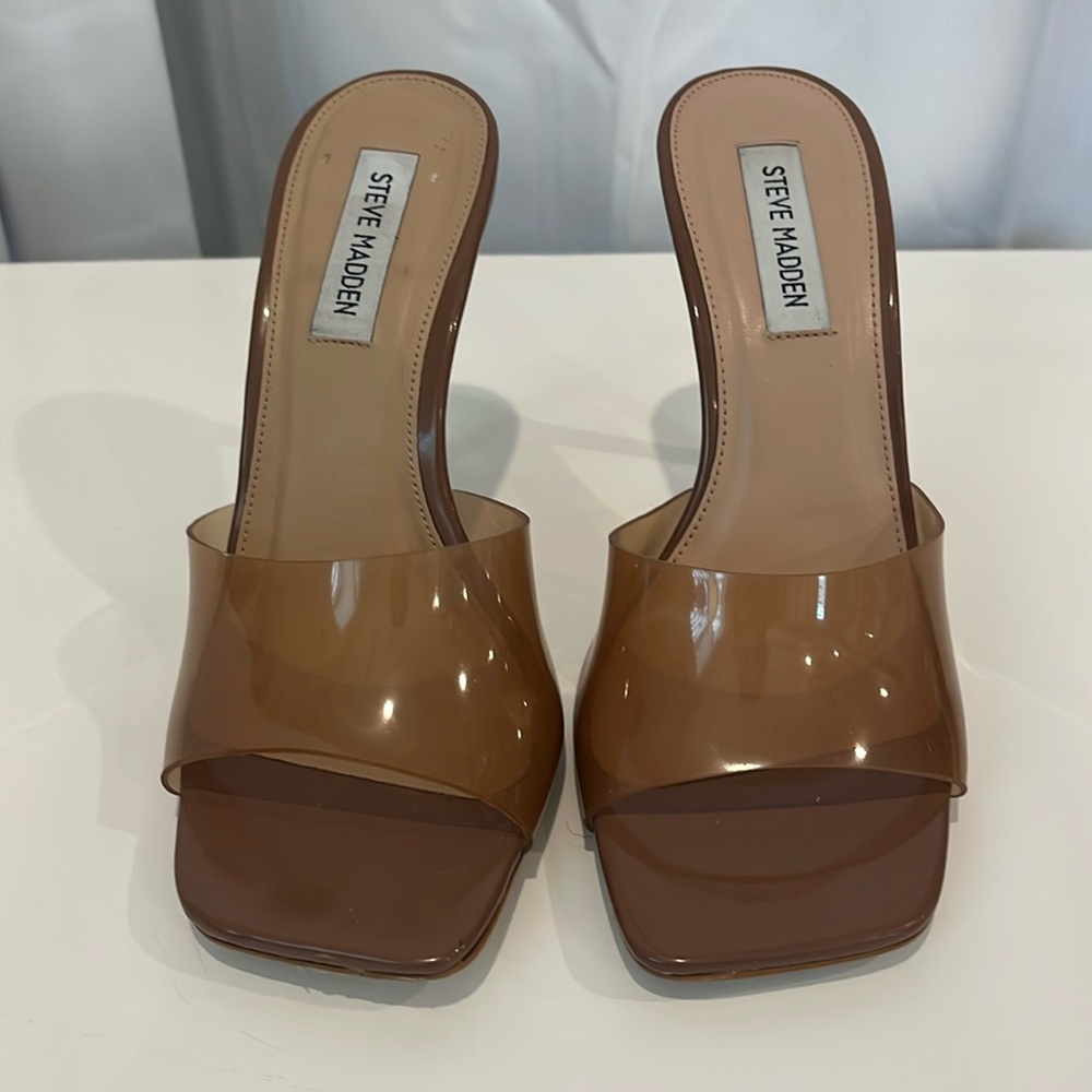 Steve Madden sz 8.5 nice tan 4” kitten heels